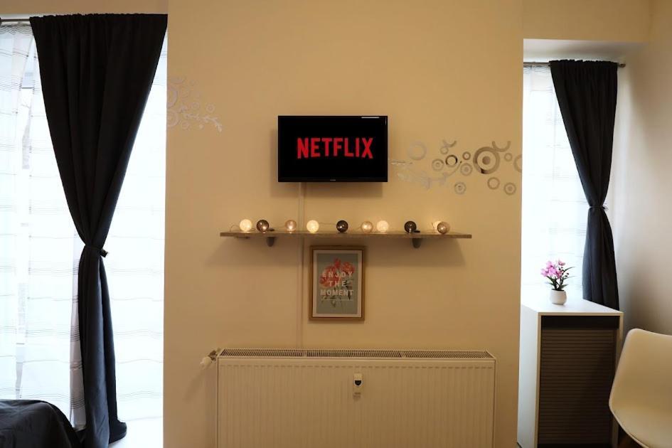 Cosy Studio, 15Min To Old Centre, Self-Check In, Free Wifi, Welcome Drink! Praha Eksteriør bilde